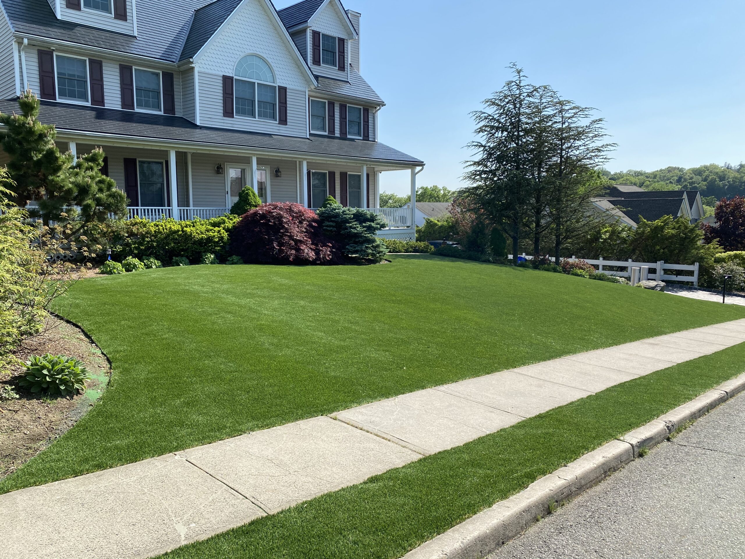 Grass365's synthetic grass for pets, putting greens, playgrounds, and more in New Jersey.