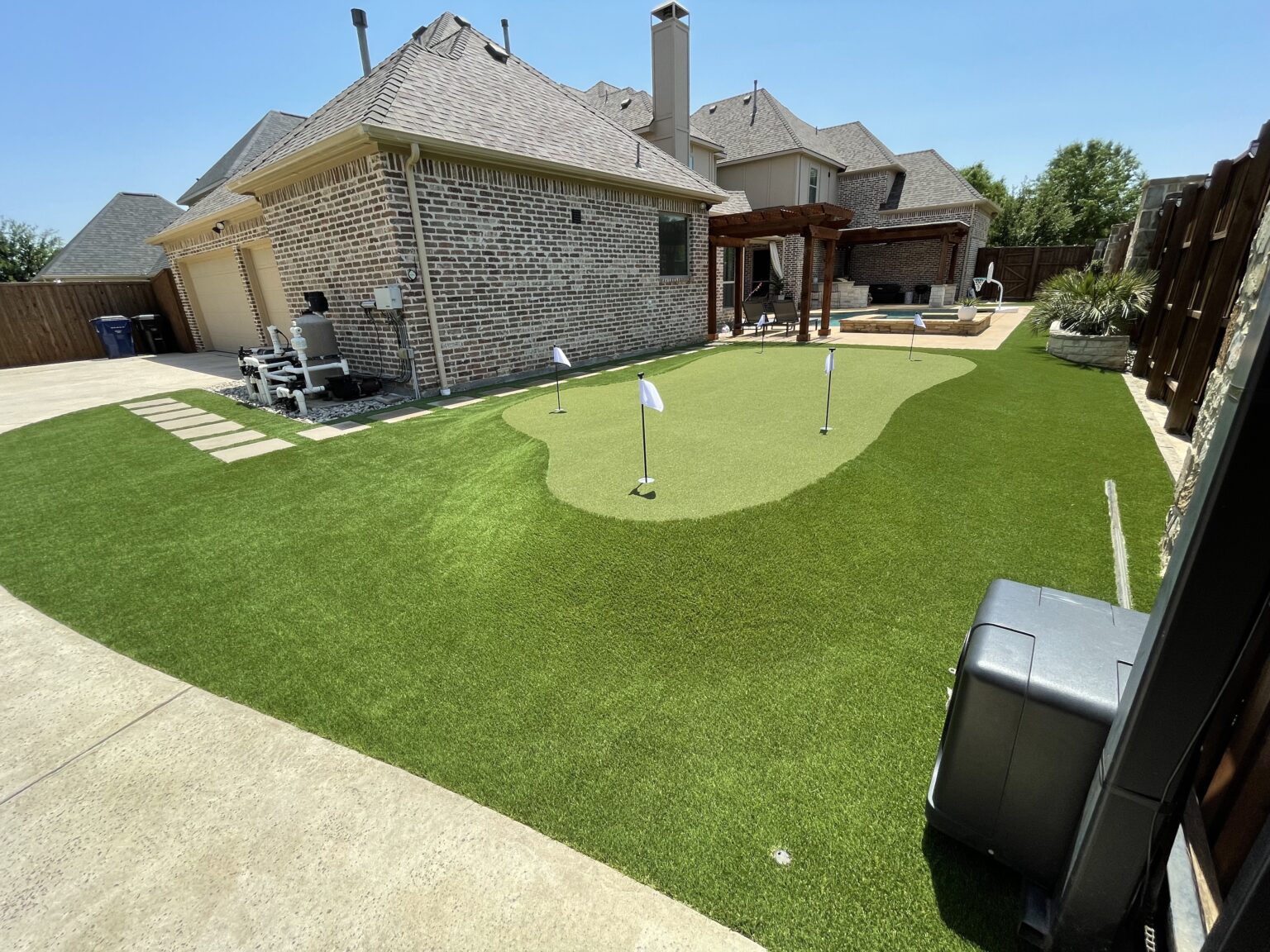 Putting Around Dallas Texas Backyard Putting Green Design and Installation